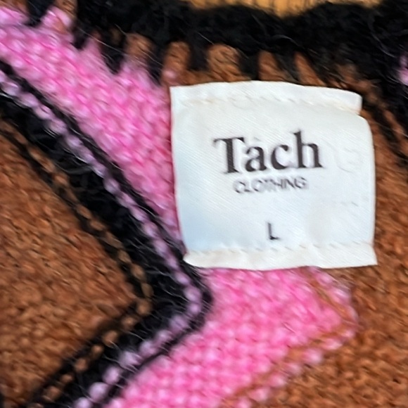 TACH Sweater - Picture 2 of 7